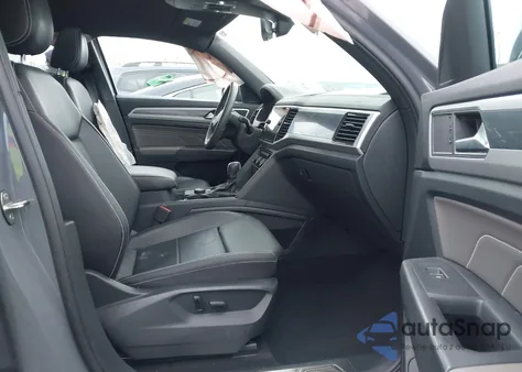 2021 Volkswagen Atlas Cross Sport 3.6L V6 Sel z USA, uszkodzony, nr VIN 1V2BE2CA7MC236433